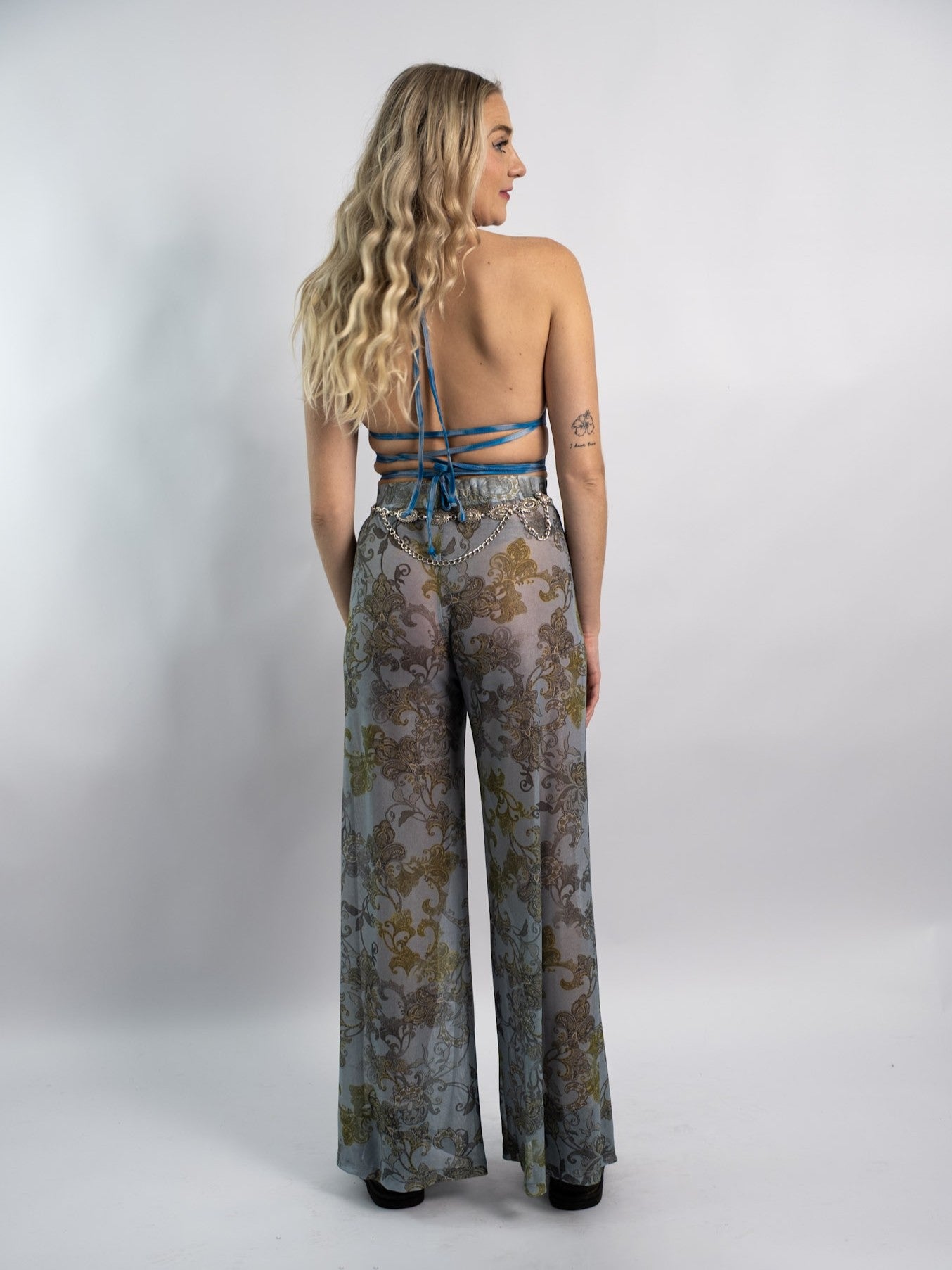 Blue Paisley Mesh Set