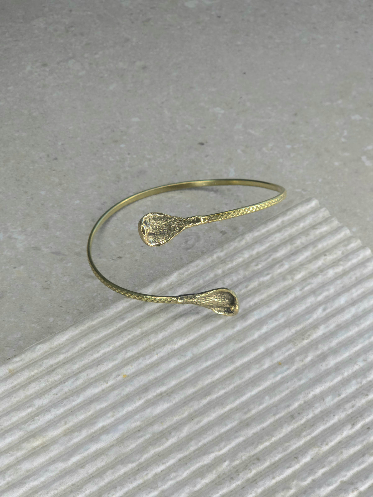 Gold Double Head Cobra Arm Cuff