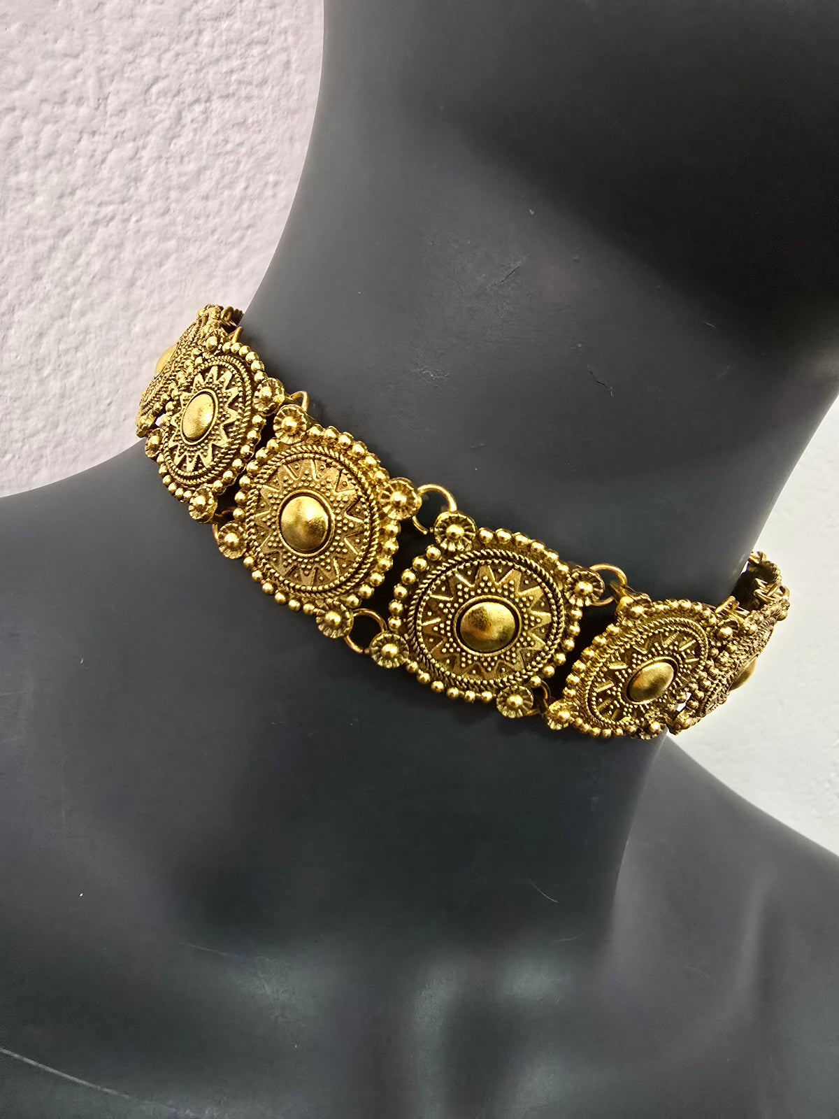 Bronze Flower Choker