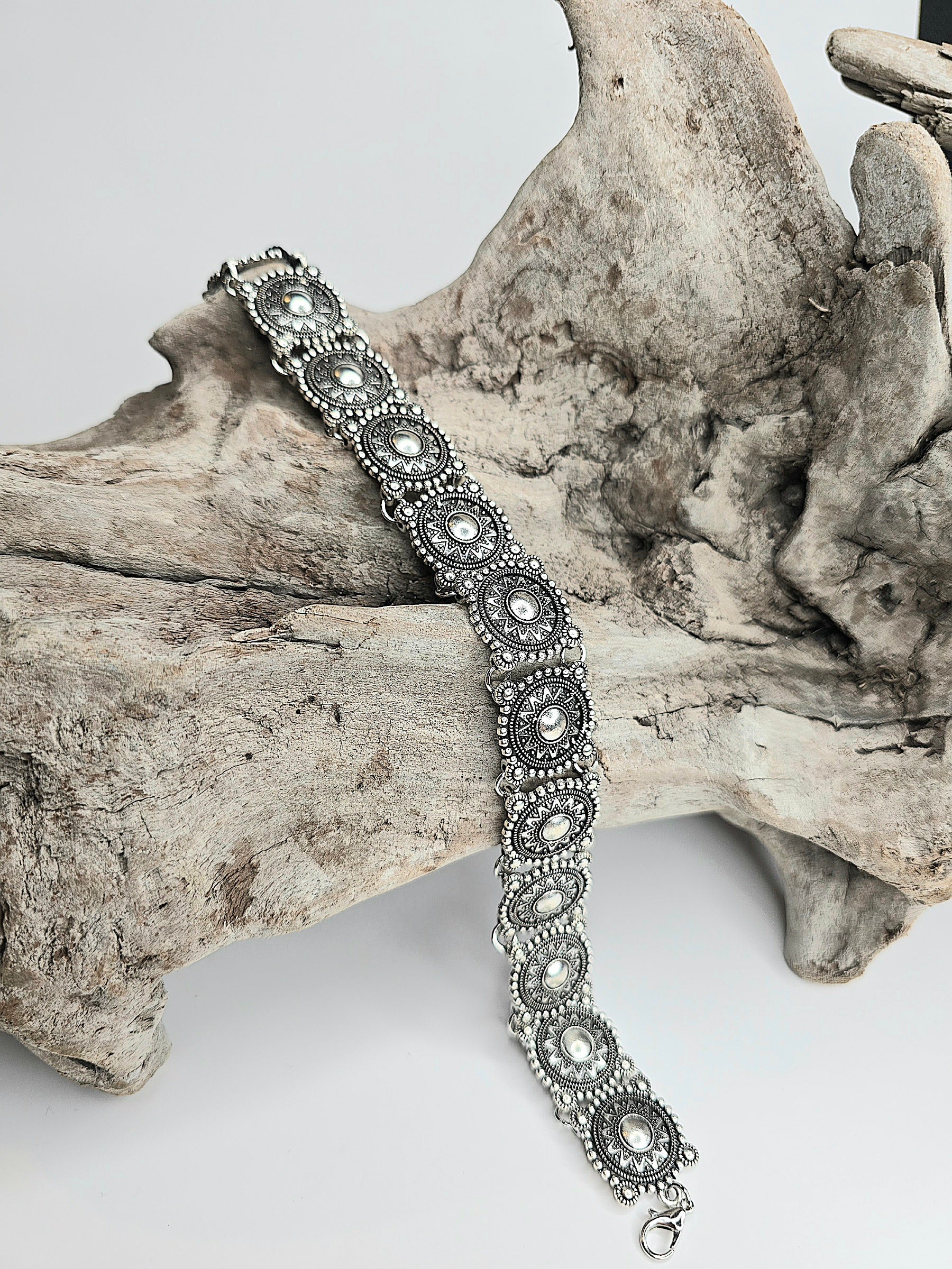 Silver Flower Choker